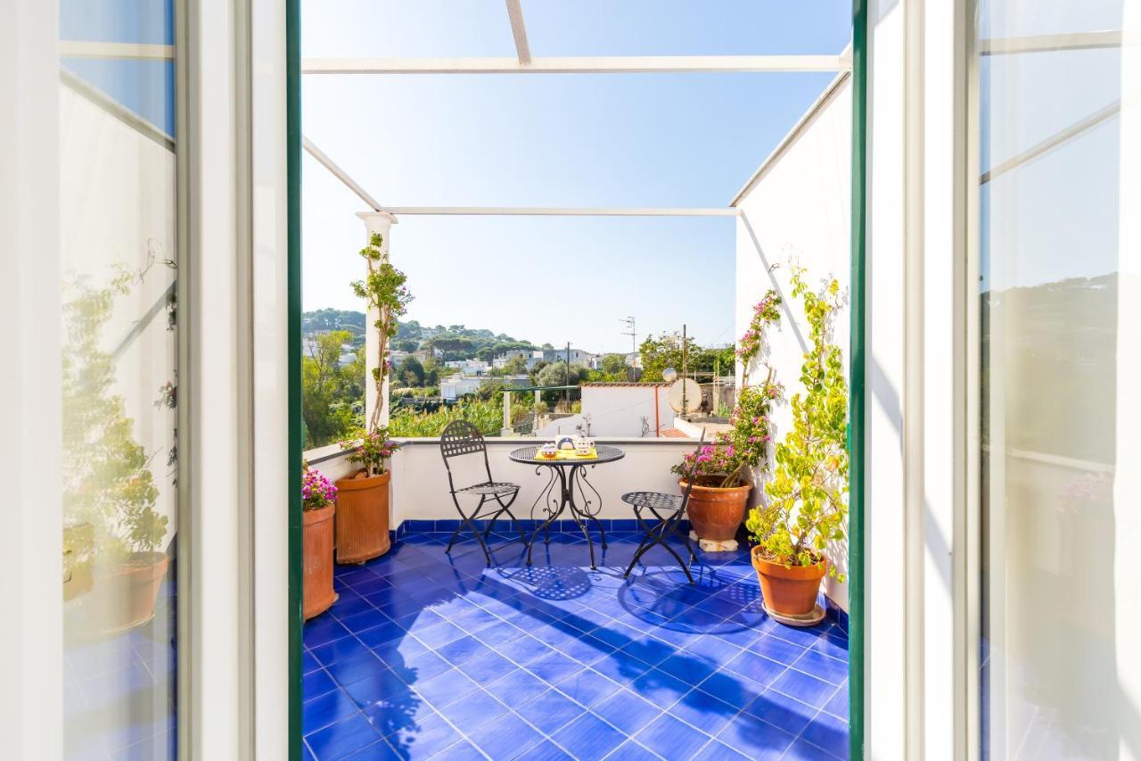 Capri Turquoise By Napoliapartments Exteriér fotografie