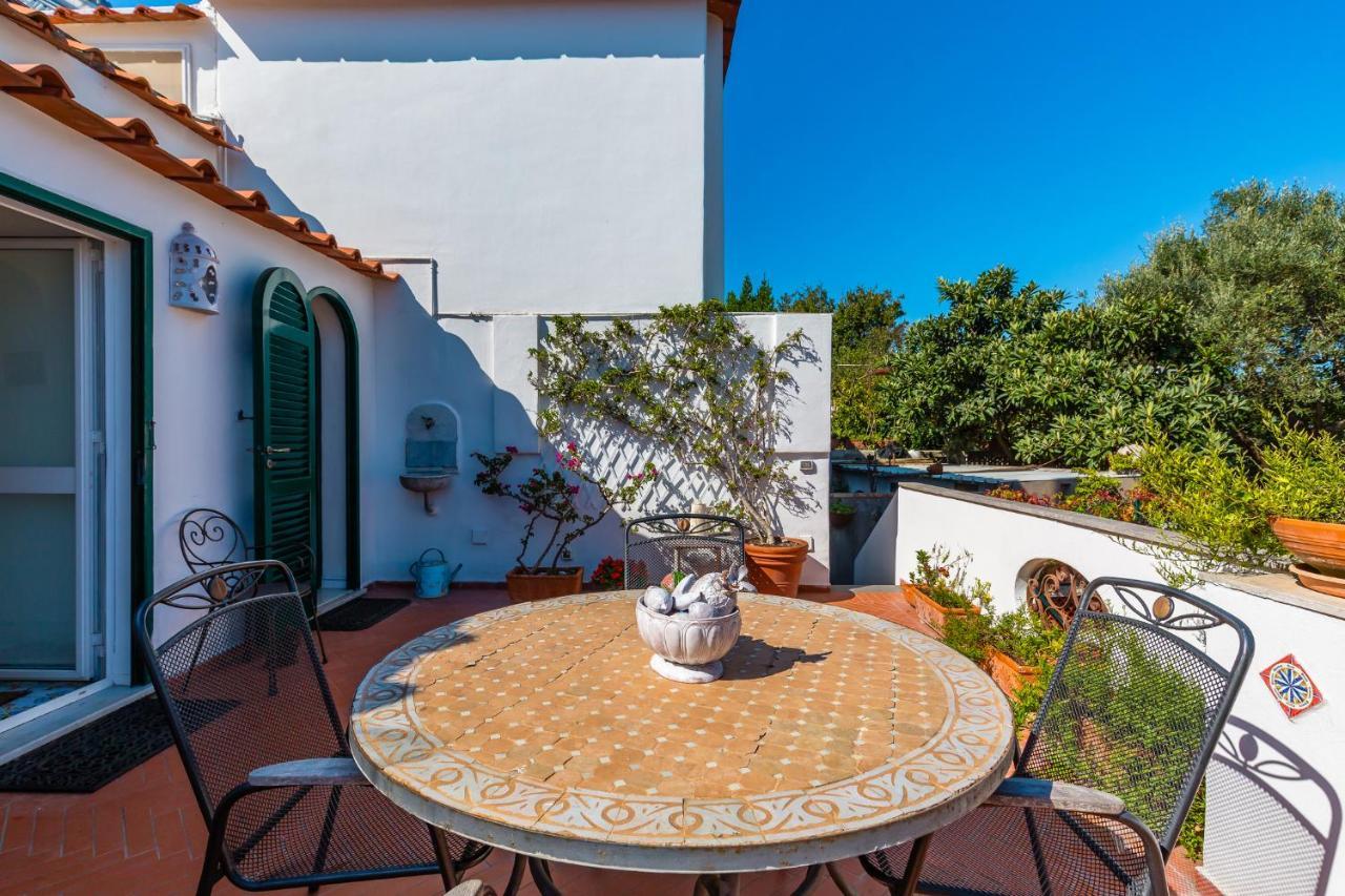 Capri Turquoise By Napoliapartments Exteriér fotografie