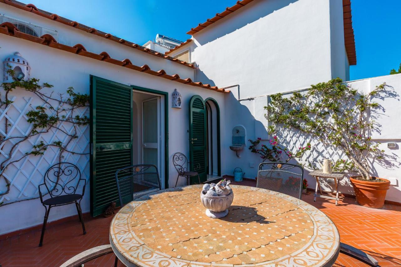 Capri Turquoise By Napoliapartments Exteriér fotografie